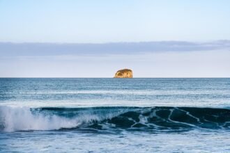 Gnarled Sea and Sun: Comprehensive Reviews of Portugal’s Surf Spots