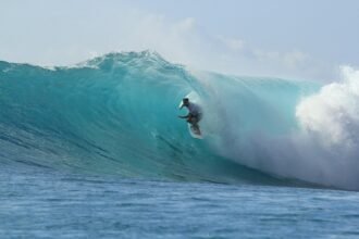 Pioneers of the Portuguese Surf Scene: Legends Who Shaped the Waves